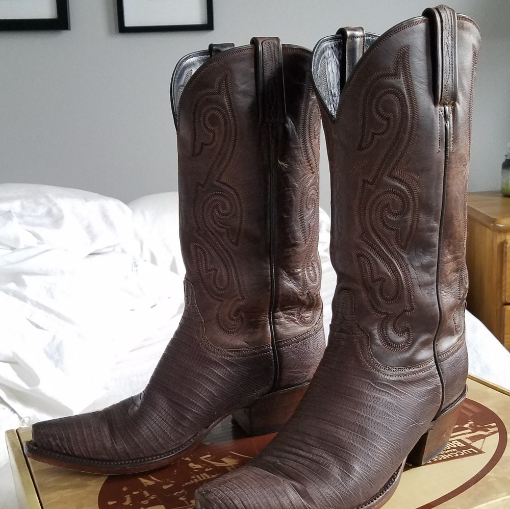Gorgeous brown leather Lucchese cowboy boots EUC